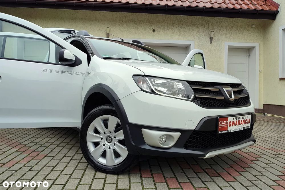 Dacia Sandero Stepway TCe 90 Prestige - 36