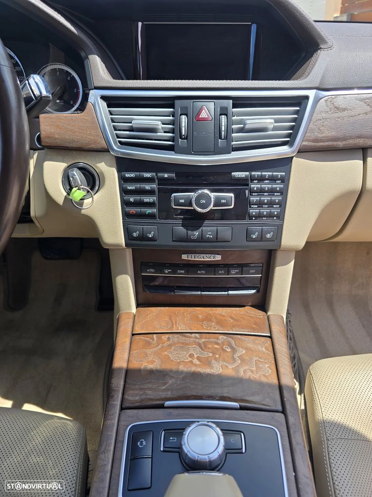 Mercedes-Benz E 300 Bluetec Hybrid Avantgarde - 15