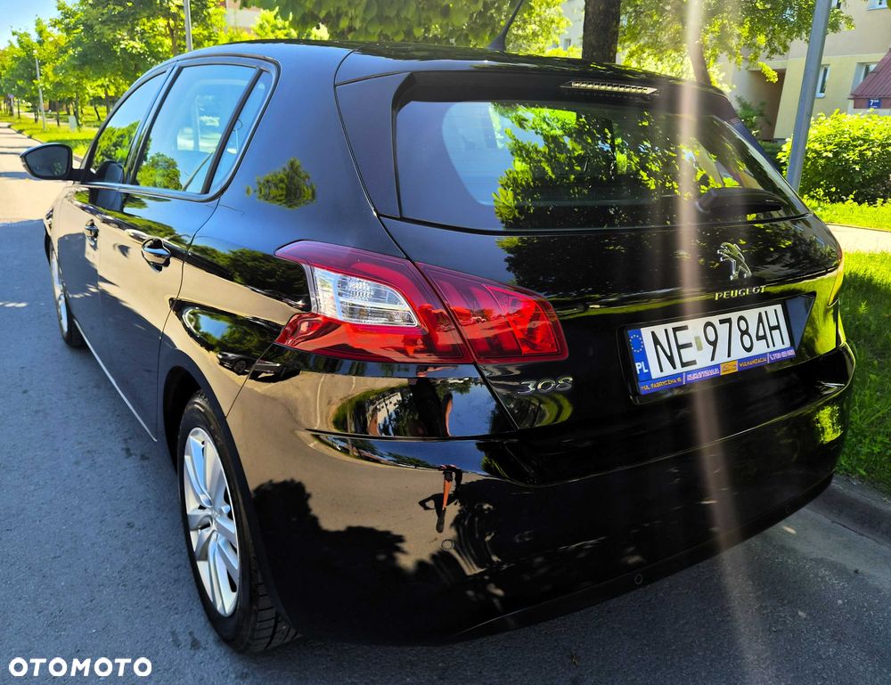Peugeot 308 - 3