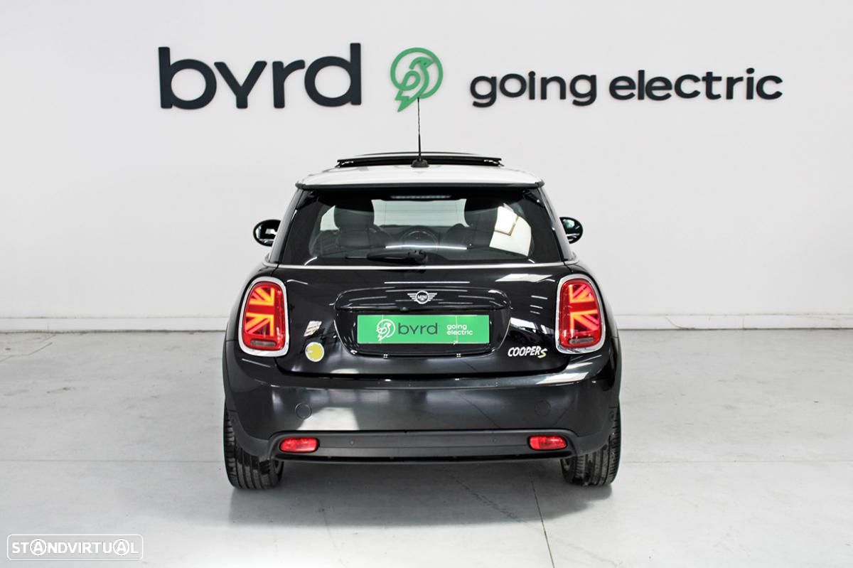 MINI 3 Portas Cooper SE Camden Edition - 5