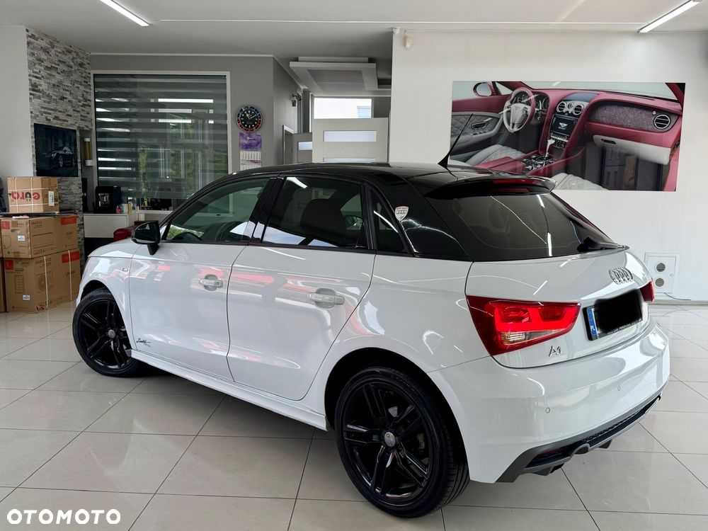 Audi A1 Sportback 1.2 TFSI S line edition m S line Sportpaket - 3