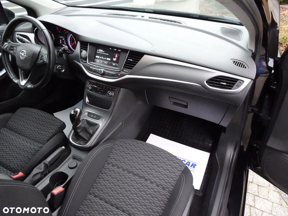 Opel Astra 1.6 CDTI Enjoy - 15