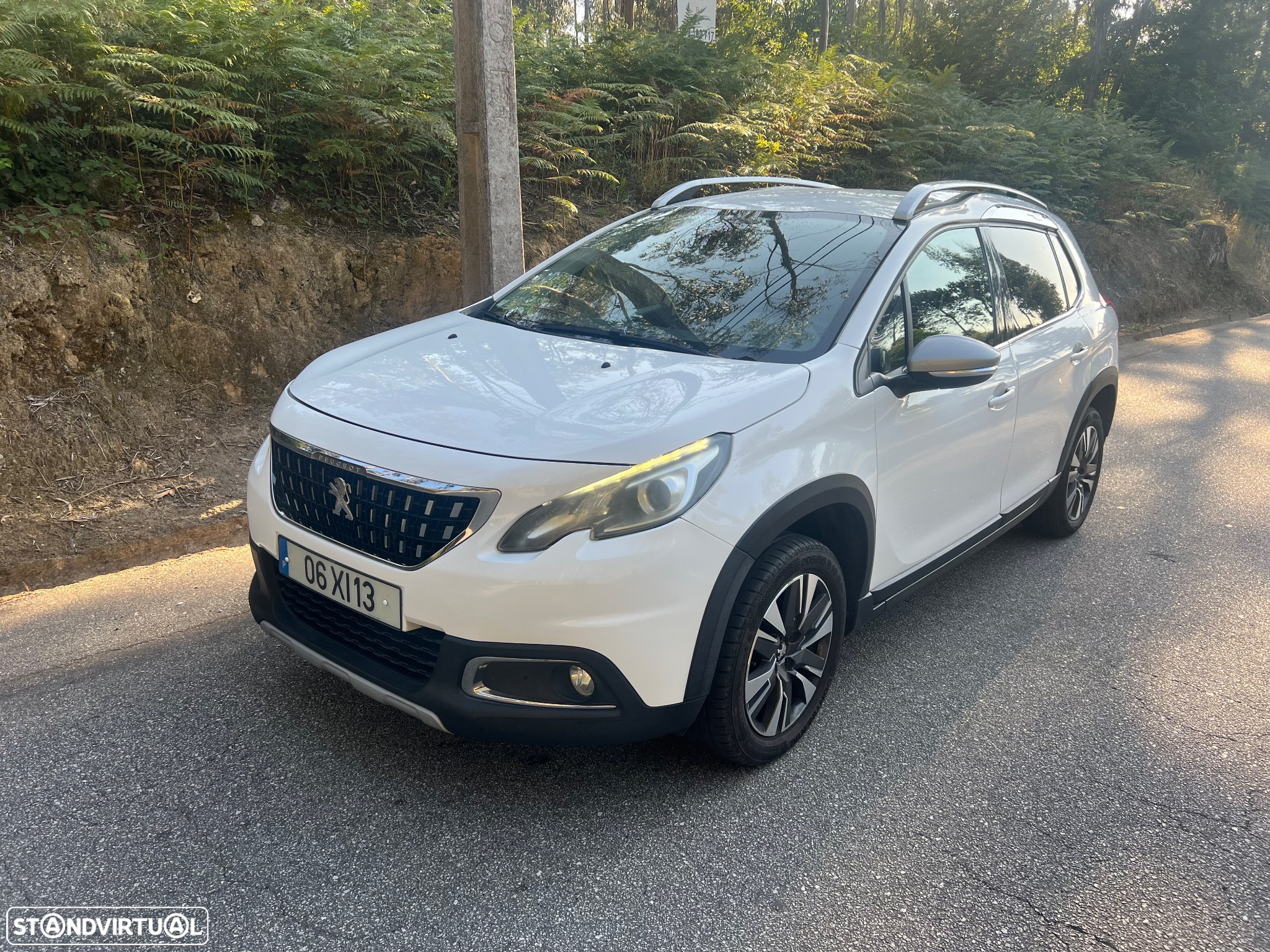 Peugeot 2008 1.6 BlueHDi Style - 2