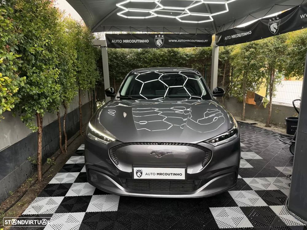 Ford Mustang Mach-E Standard - 1