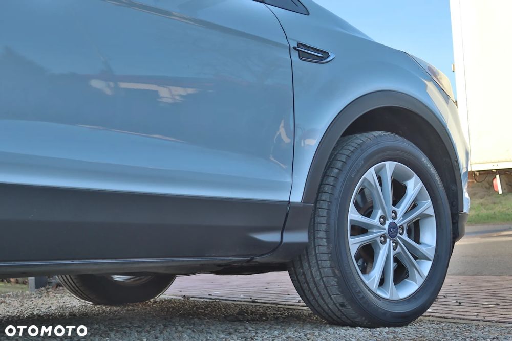 Ford Kuga 2.0 TDCi 2x4 Business Edition - 14