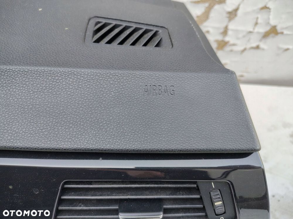 DESKA ROZDZIELCZA KONSOLA BMW 3 E93 - 7