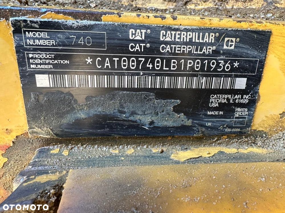 Caterpillar CAT 740 - 8