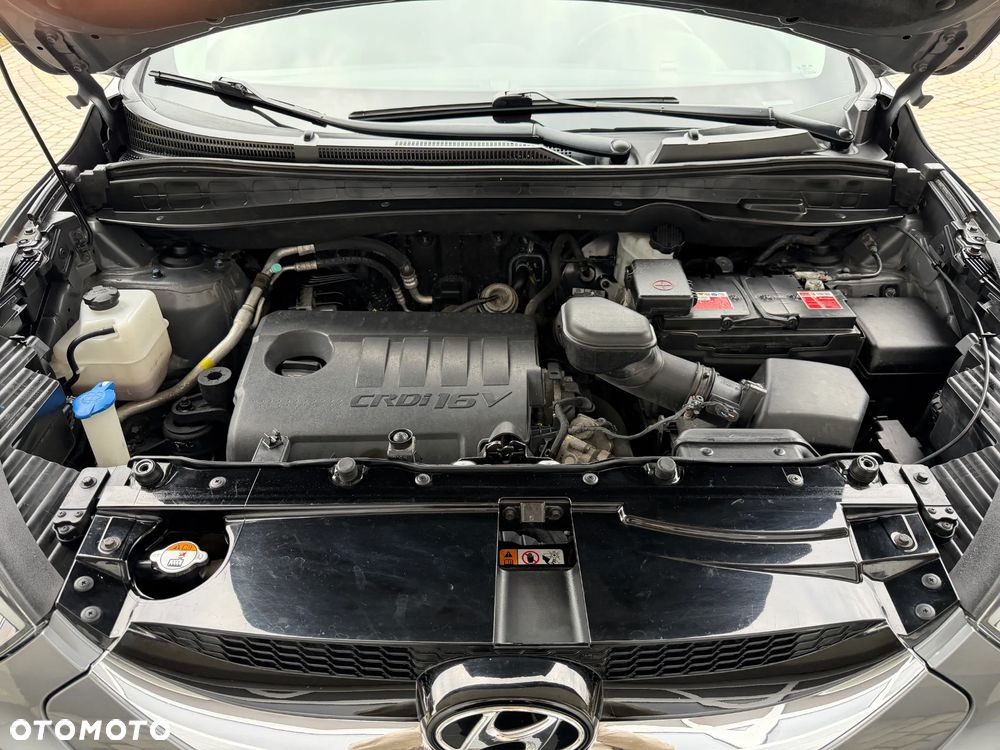 Hyundai ix35 1.7 CRDi Premium 2WD - 18