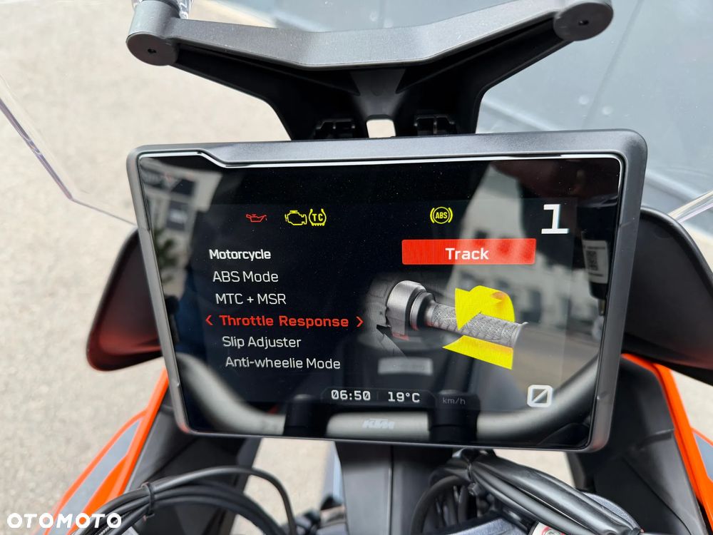 KTM Super Duke - 10