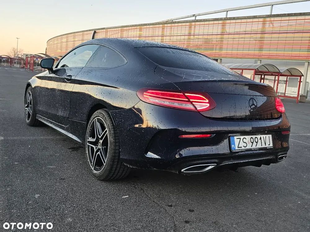 Mercedes-Benz Klasa C 300 d 9G-TRONIC - 3