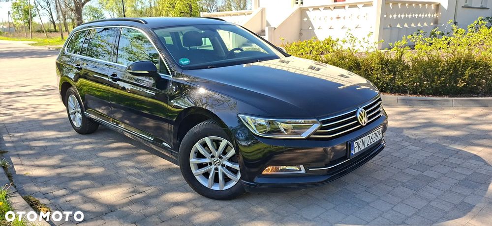 Volkswagen Passat 2.0 TDI (BlueMotion Technology) Comfortline - 1