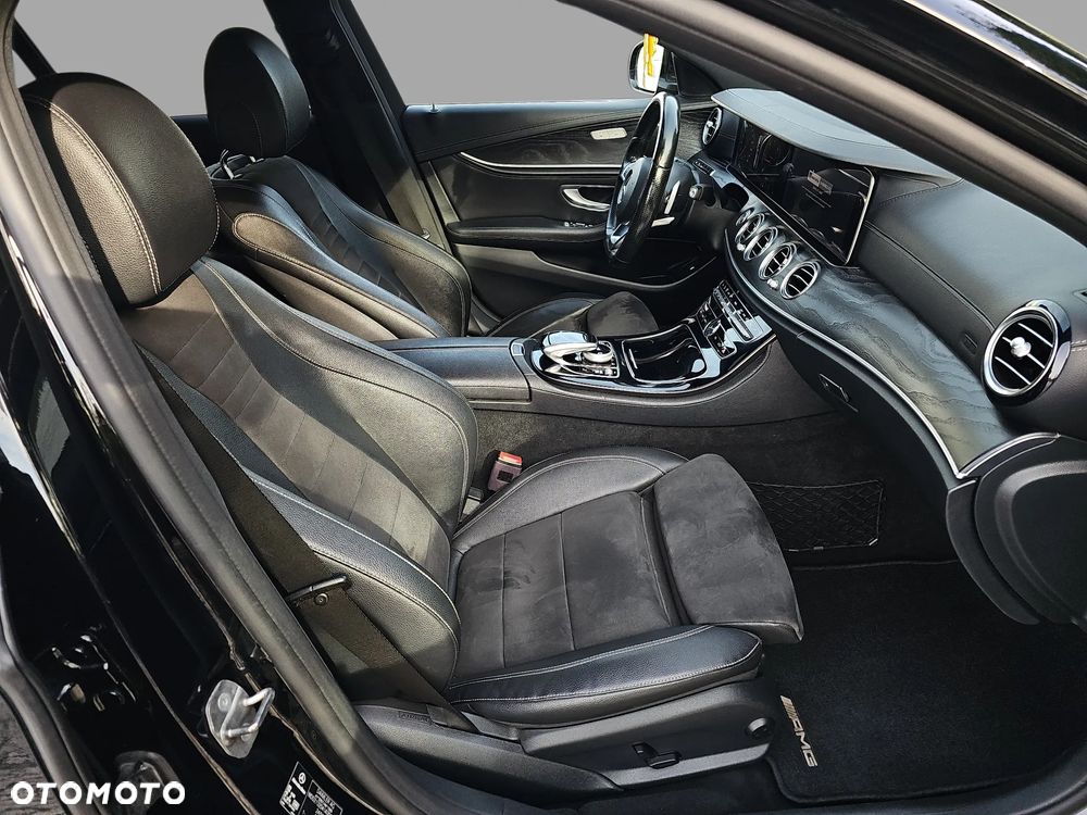 Mercedes-Benz Klasa E 220 d 9G-TRONIC - 25