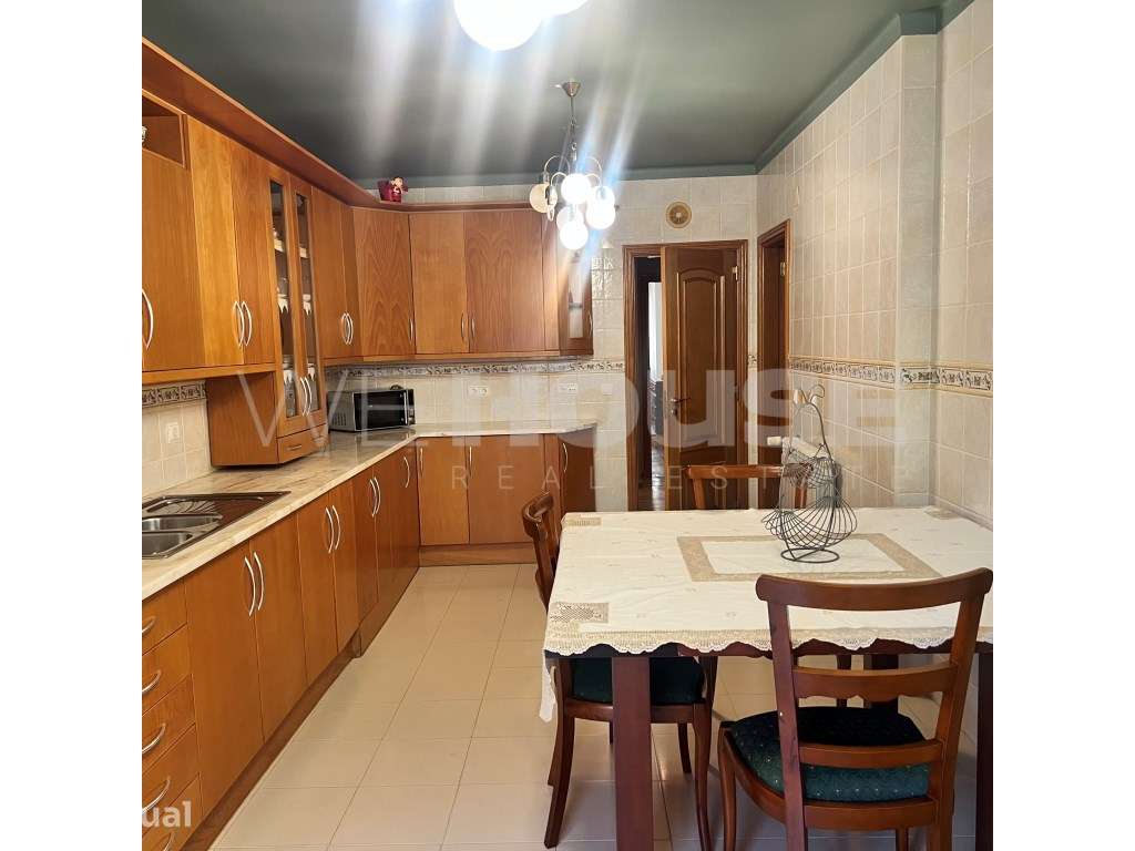 Apartamento T3 com Suíte, Aquecimento Central, Ar Condicionado elev... - Grande imagem: 4/23