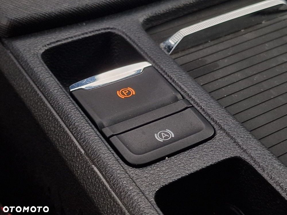 Skoda Octavia - 25