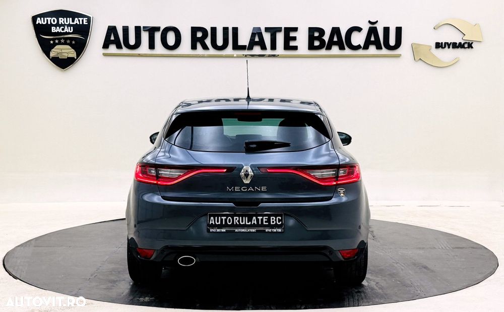 Renault Megane - 11