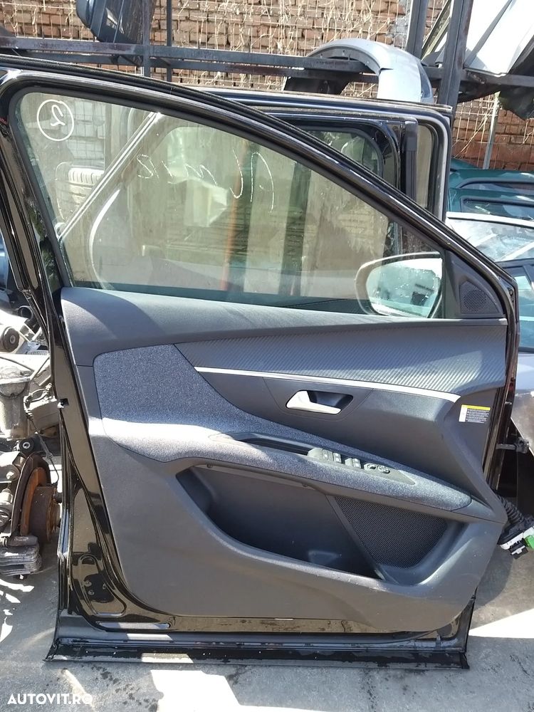 Usa Fata Stanga pentru Volvo S60 din 2010 - 2