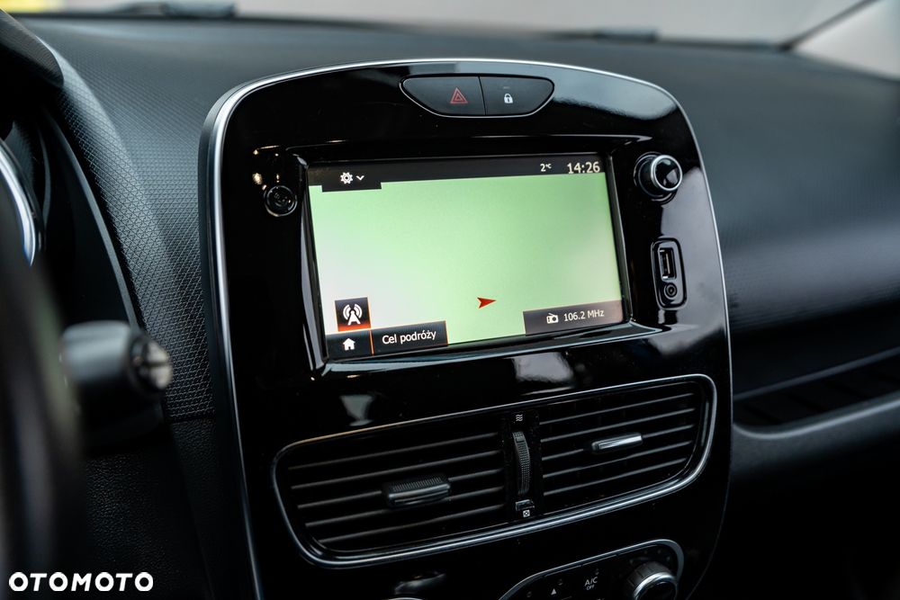 Renault Clio Energy TCe 120 Bose Edition - 32