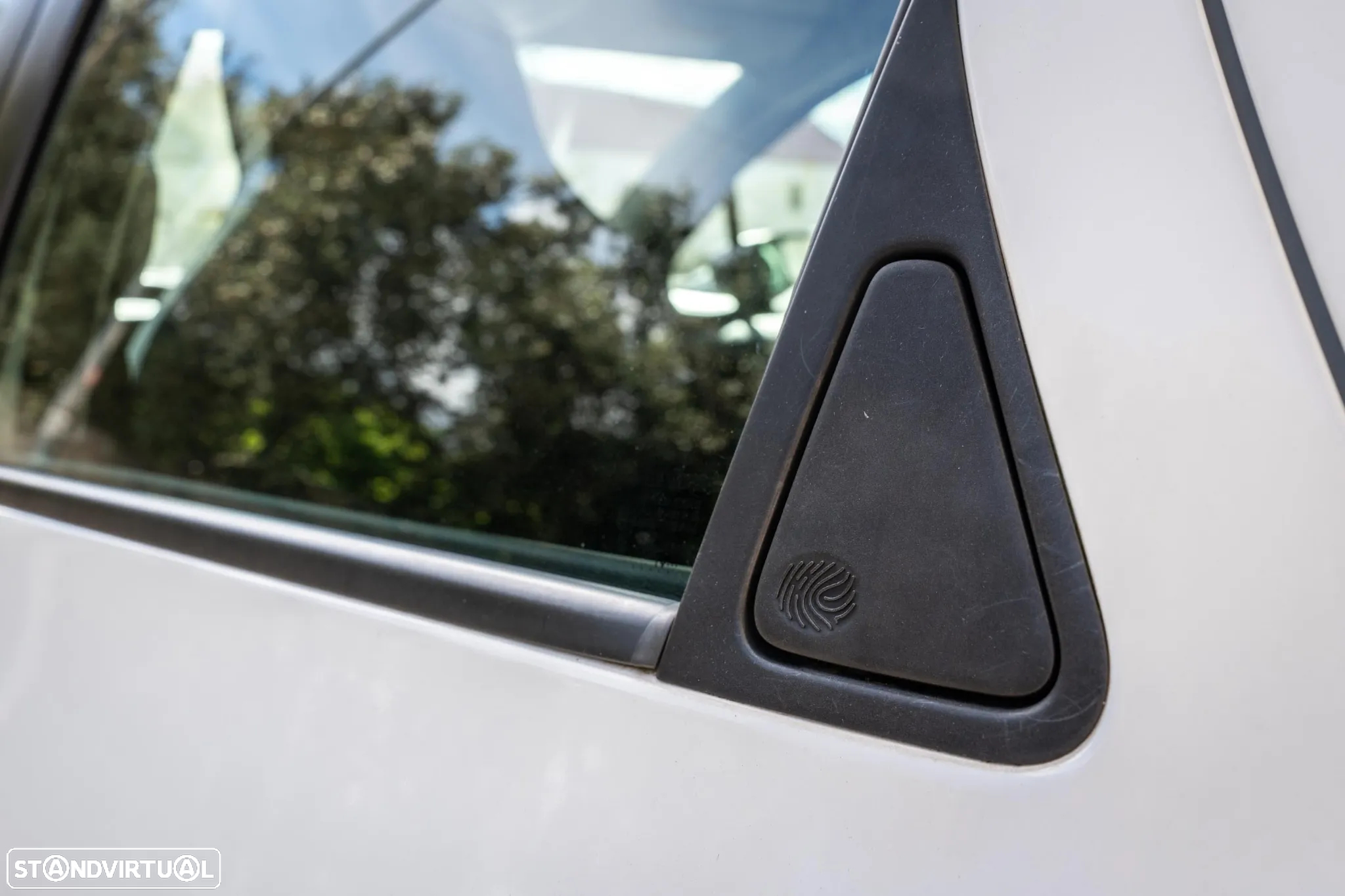 Renault Zoe (c/ Bateria) E-Tech EV50 Evolution - 17