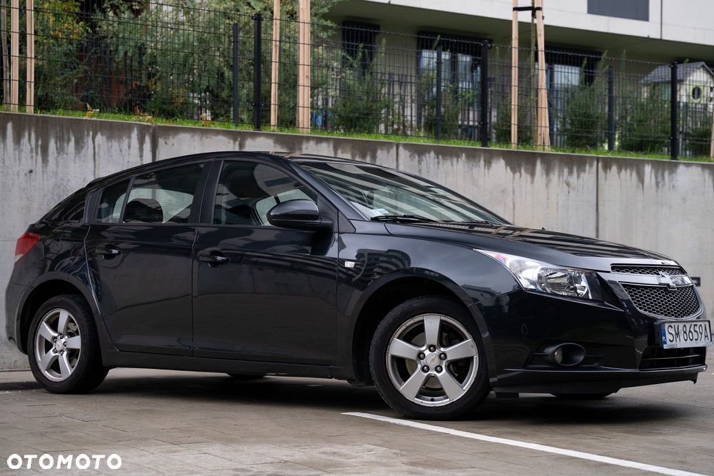Chevrolet Cruze - 2