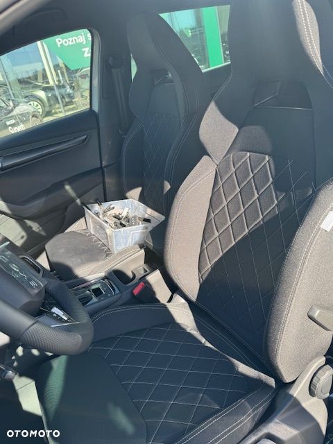 Skoda Karoq 1.5 TSI ACT Sportline DSG - 6