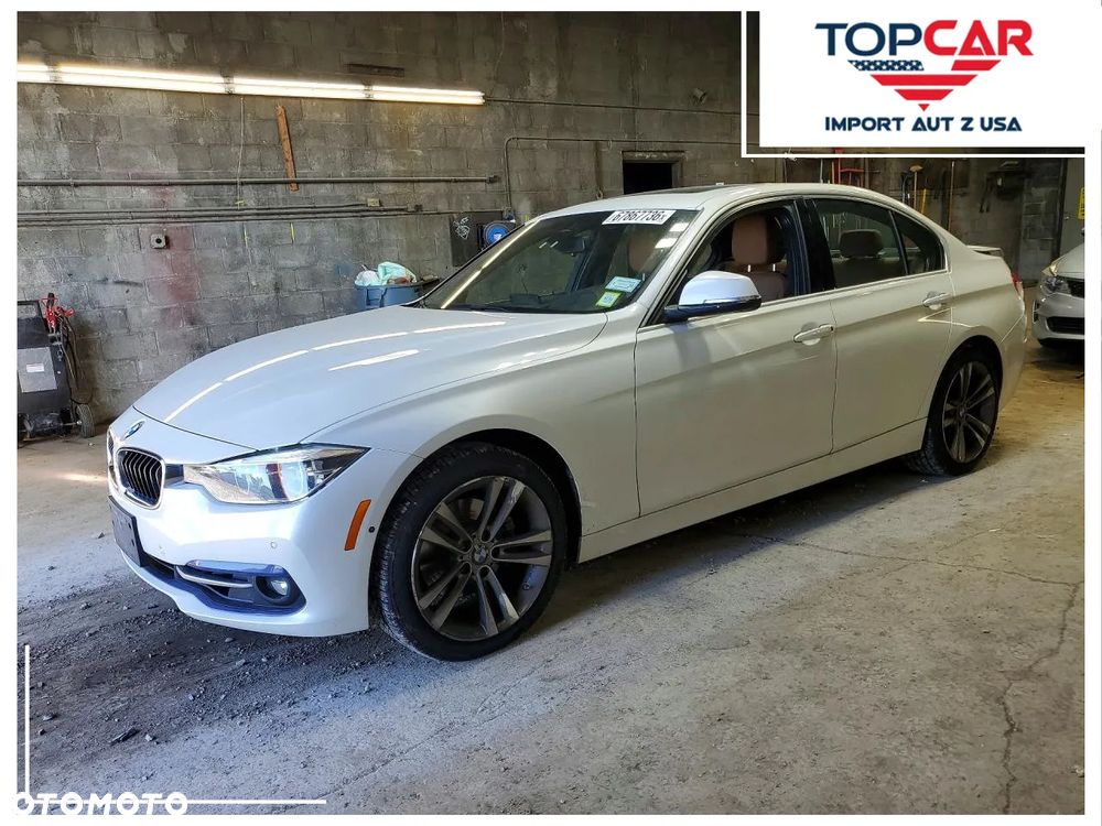 BMW Seria 3 330i xDrive - 1