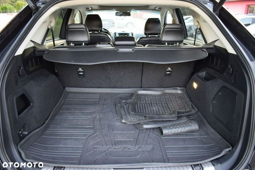 Ford Edge 2.0 TDCi Twin-Turbo 4WD ST-Line - 13