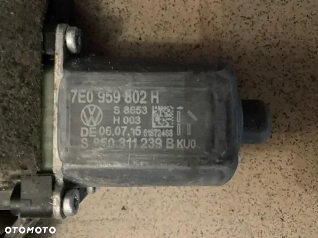 SILNICZEK PODNOSZENIA SZYBY PRAWY PRZÓD VOLKSWAGEN VW T5 T6 7E0959802H - 3