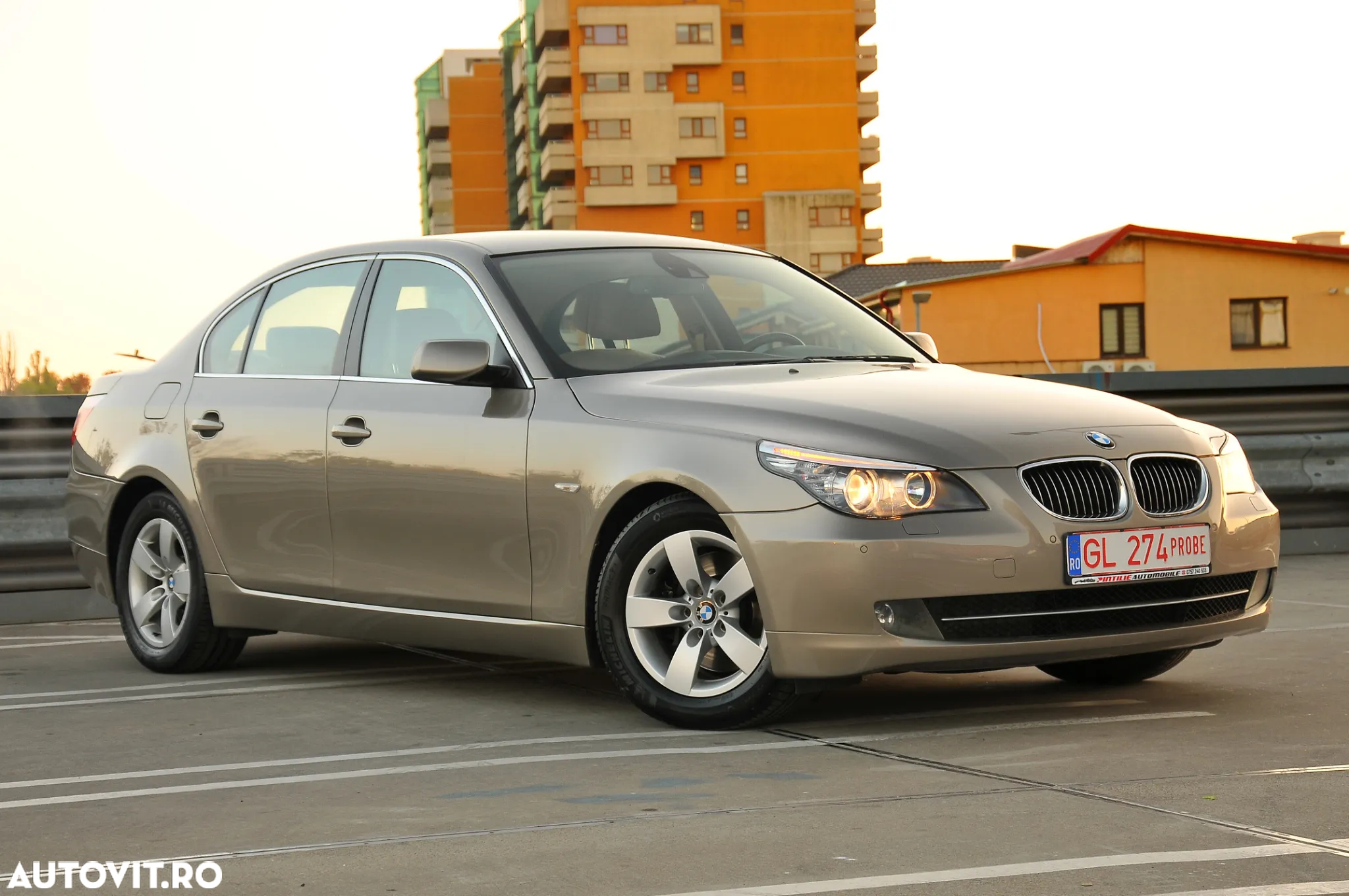 BMW Seria 5 523i Aut. - 8