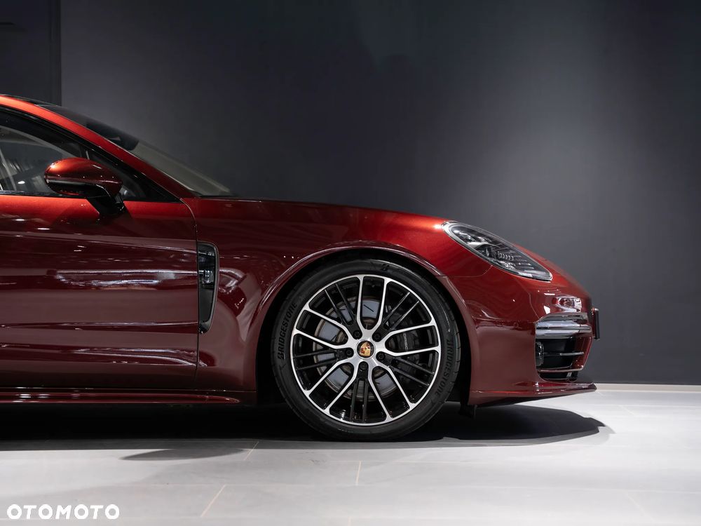 Porsche Panamera 4 E-Hybrid Platinum Edition - 10