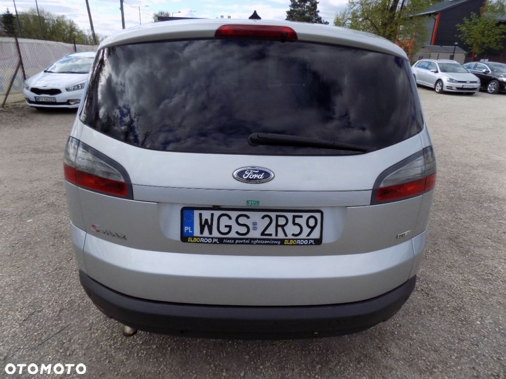 Ford S-Max - 23