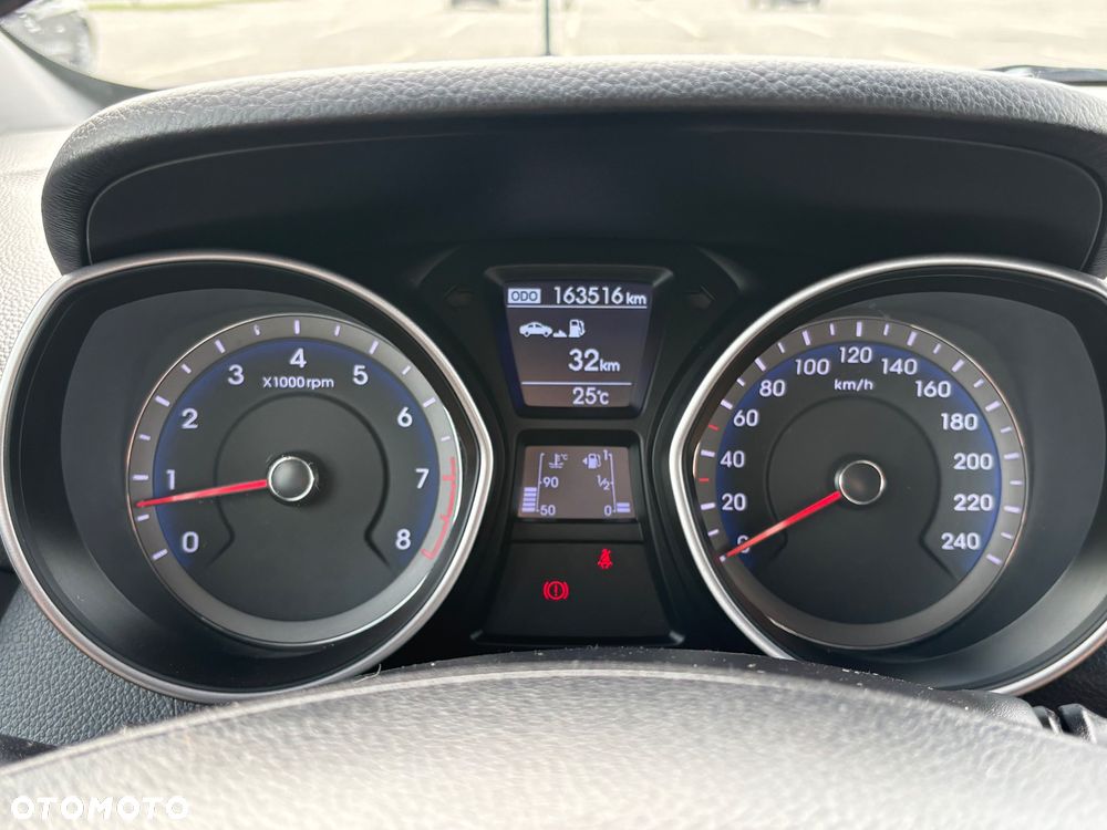 Hyundai i30 blue Kombi 1.6 GDi Style - 23