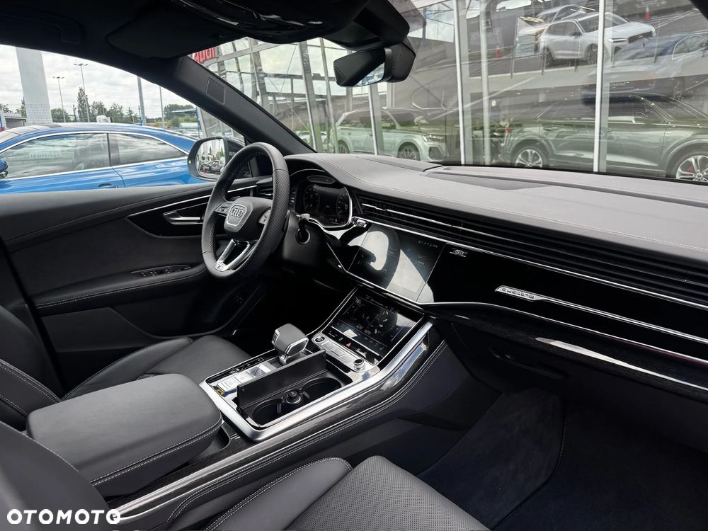 Audi Q8 TFSI e PHEV 360 kW Quattro Tiptronic - 38