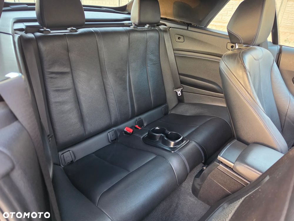 BMW Seria 2 218d M Sport - 20