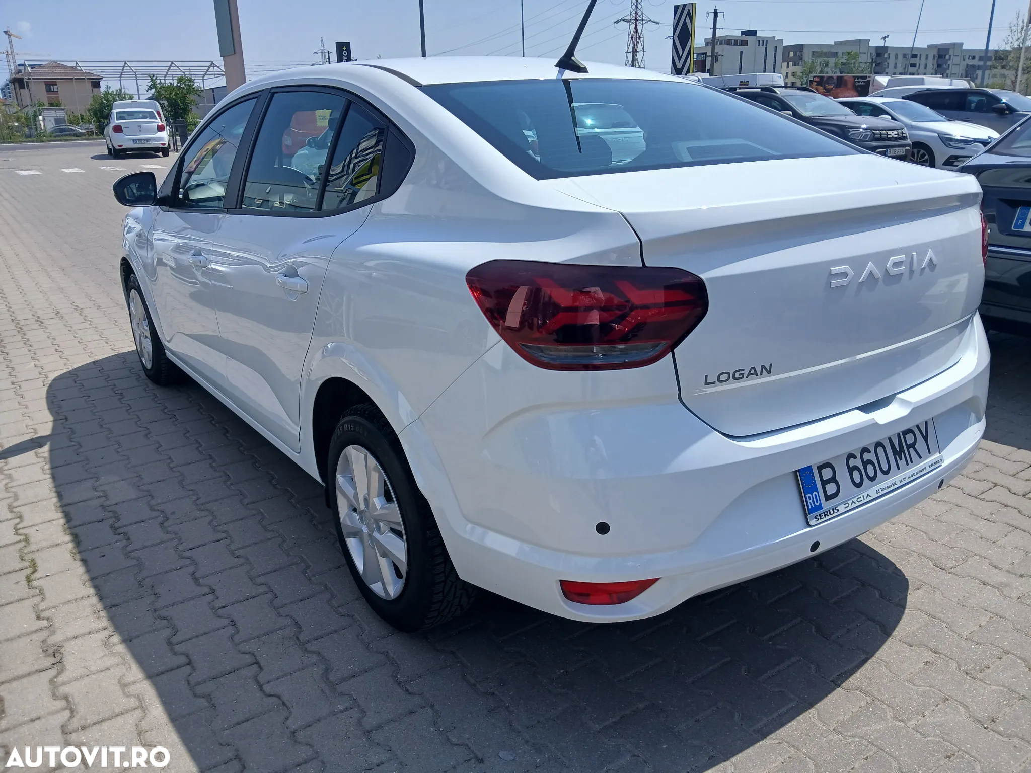 Dacia Logan TCe 90 MT6 Expression - 4