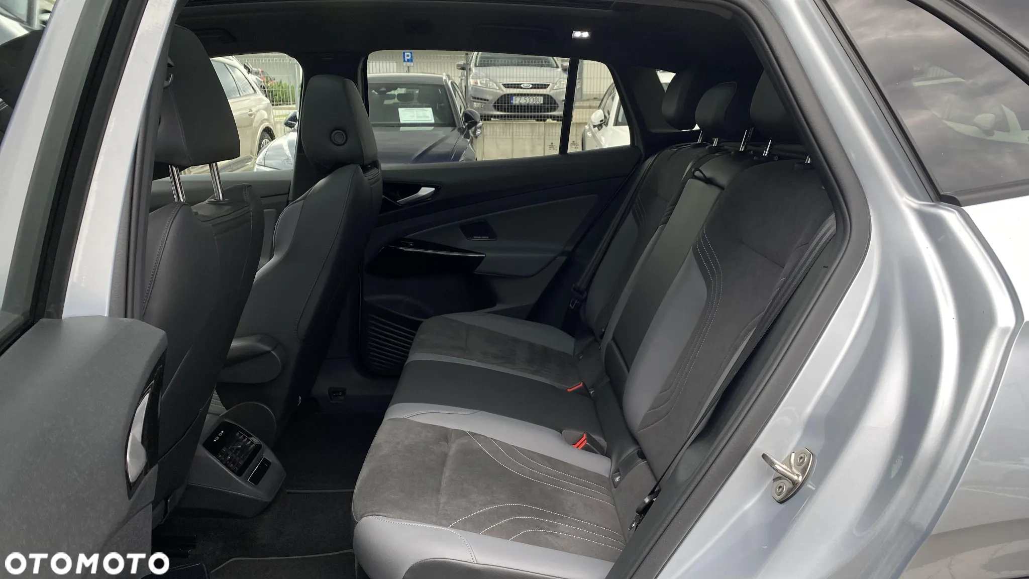 Volkswagen ID.4 77kWh 4Mot Special Edition - 25