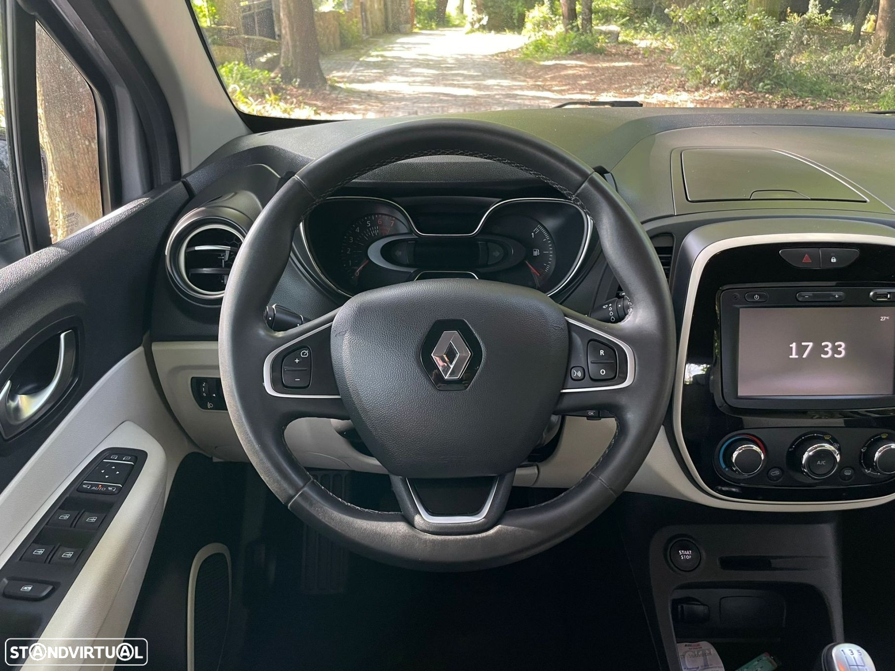 Renault Captur (ENERGY) TCe 90 INTENS - 11