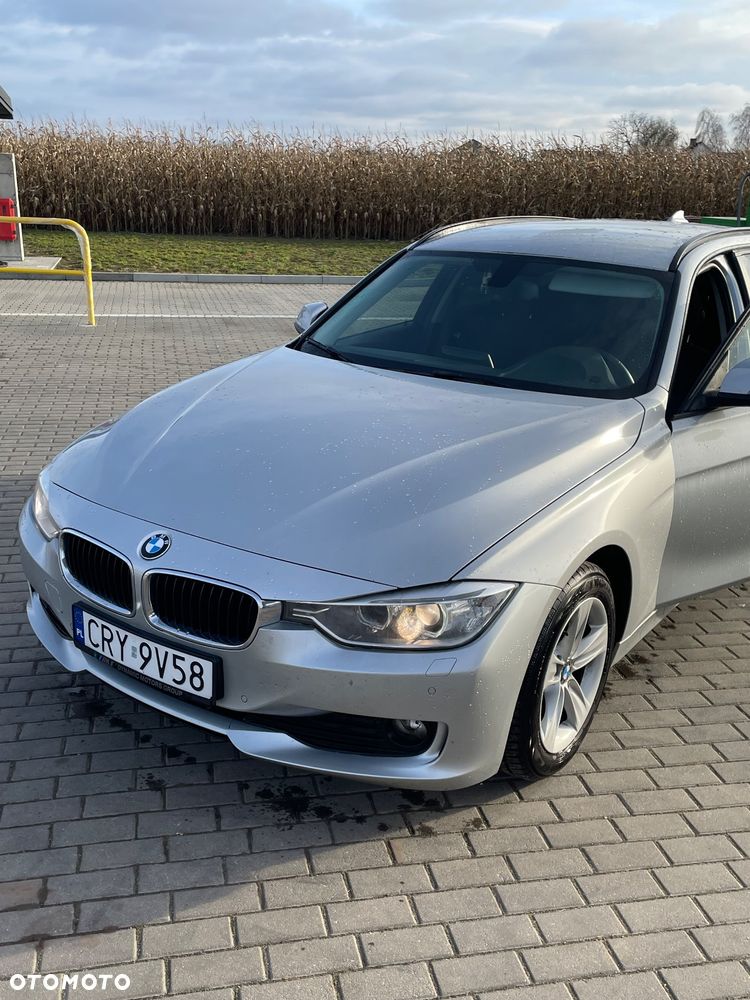 BMW Seria 3 318d - 2