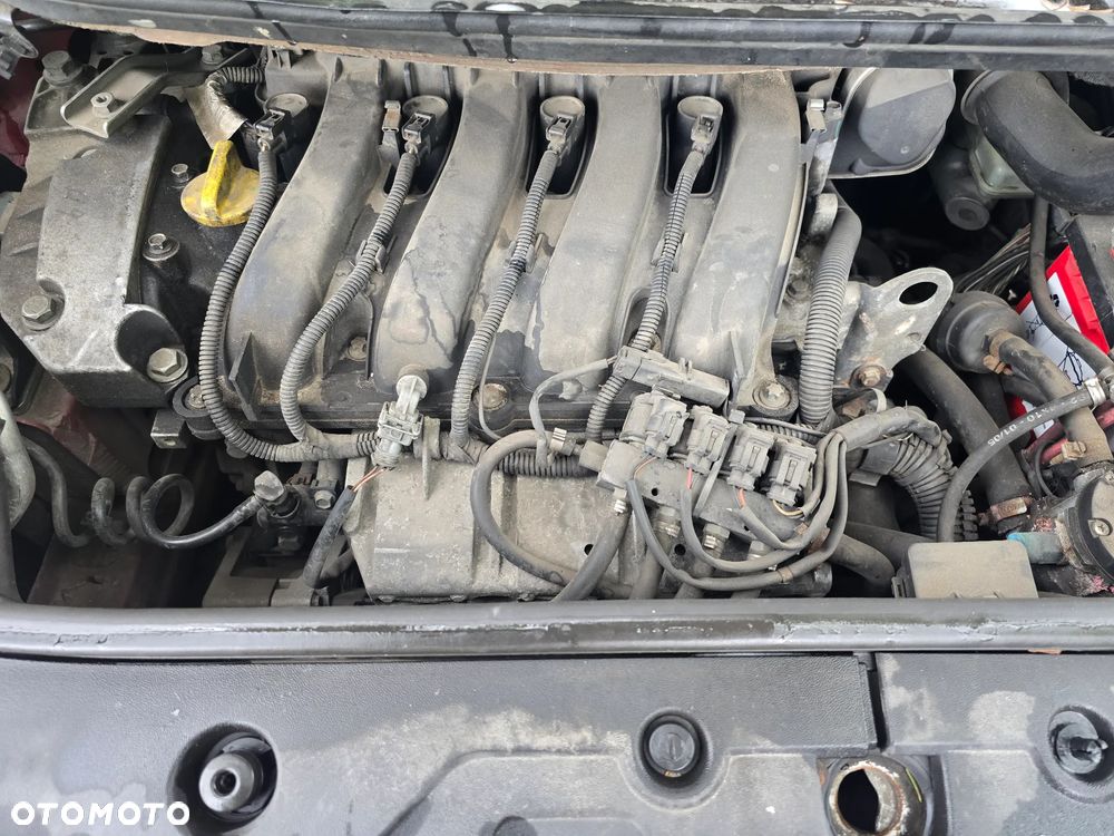 Renault Scenic 2.0 16V Confort Authentique - 6