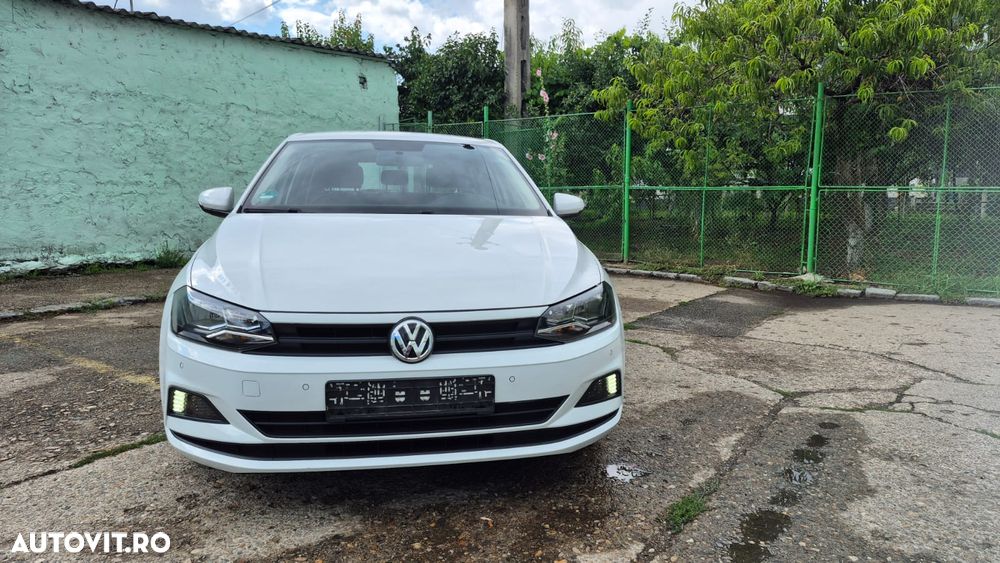 Volkswagen Polo 1.0 Comfortline - 12