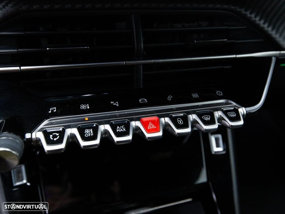 Peugeot 2008 1.5 BlueHDi GT EAT8 - 15