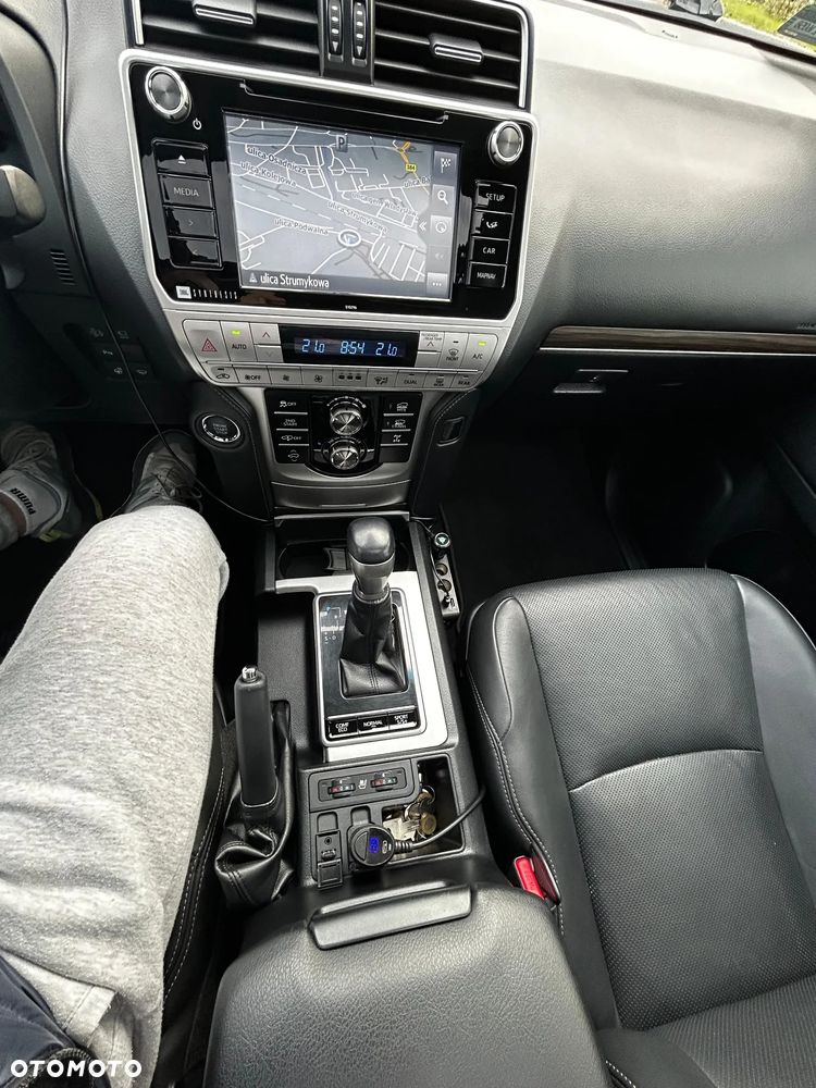 Toyota Land Cruiser LC 2.8 D-4D Executive - 33