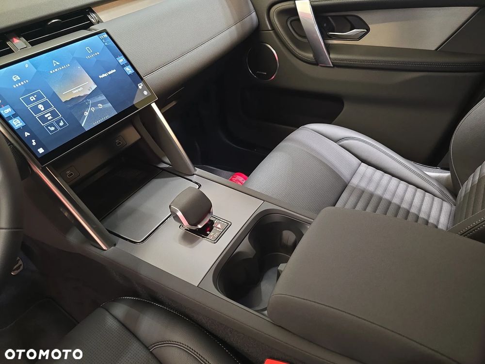 Land Rover Discovery Sport - 7