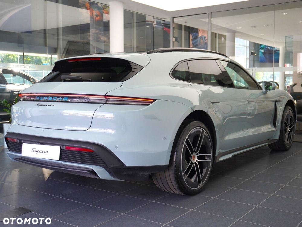 Porsche Taycan 105kWh 4S Black Edition - 15