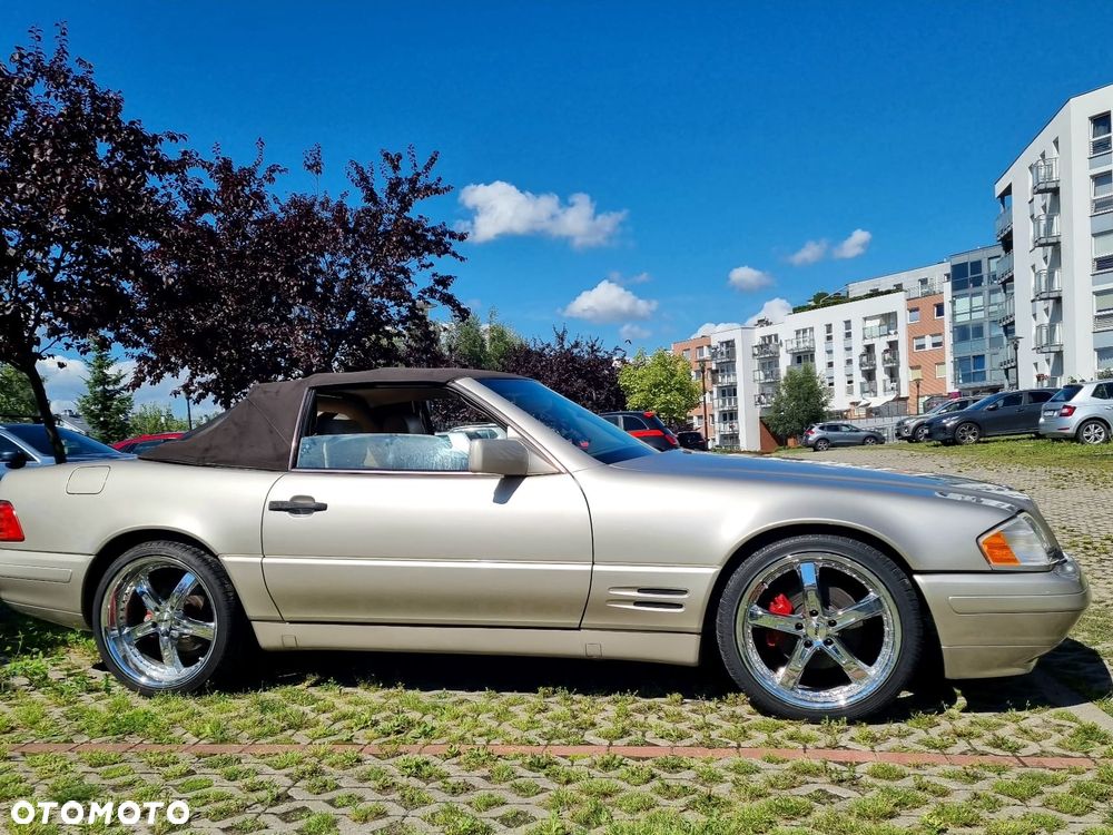 Mercedes-Benz SL - 9
