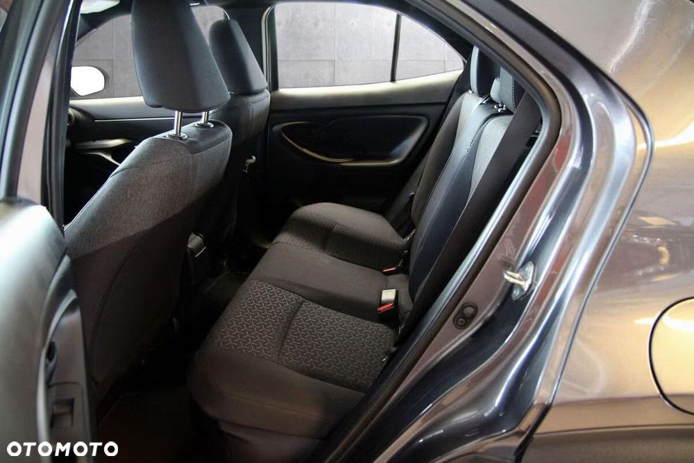 Toyota Yaris Hybrid 1.5 Active - 16