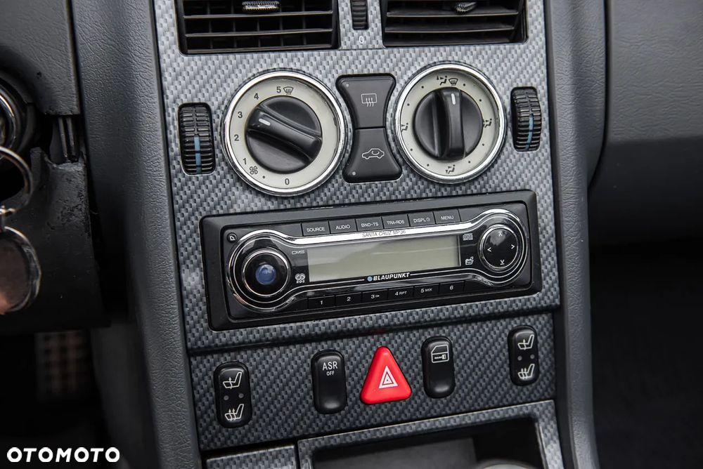 Mercedes-Benz SLK 200 - 16