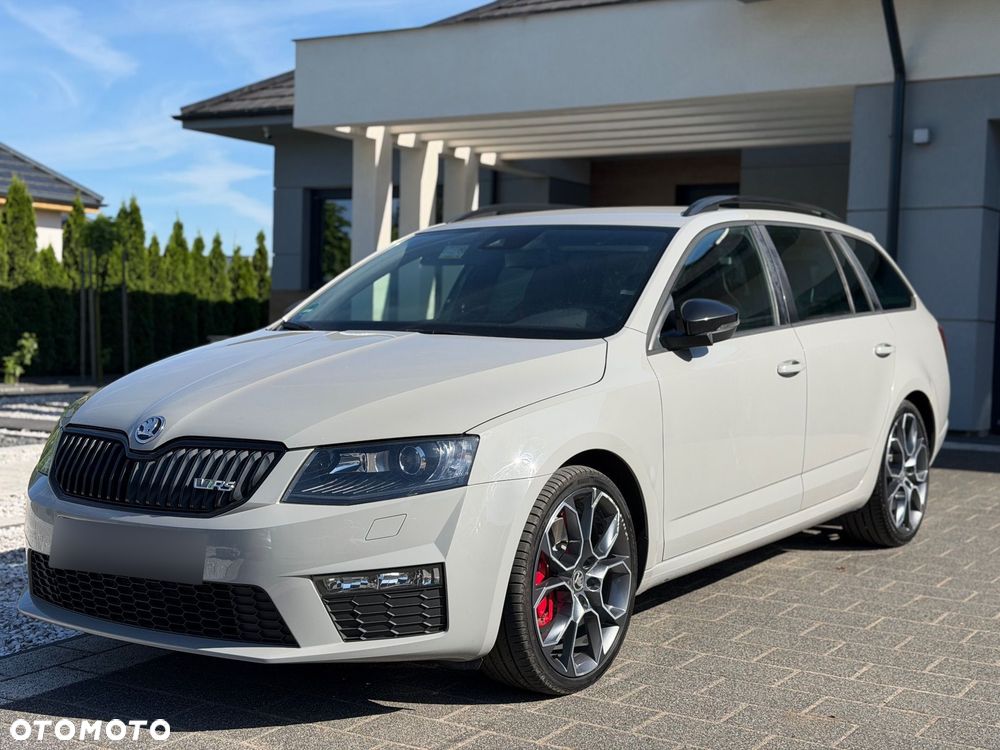 Skoda Octavia 2.0 TDI RS Challenge DSG - 37