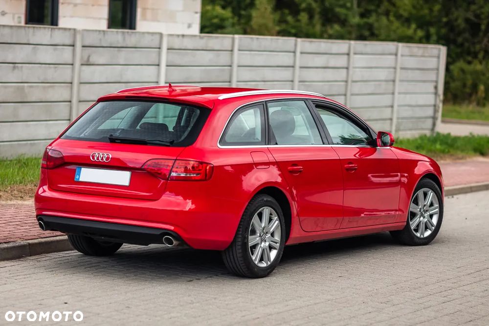 Audi A4 Avant - 13