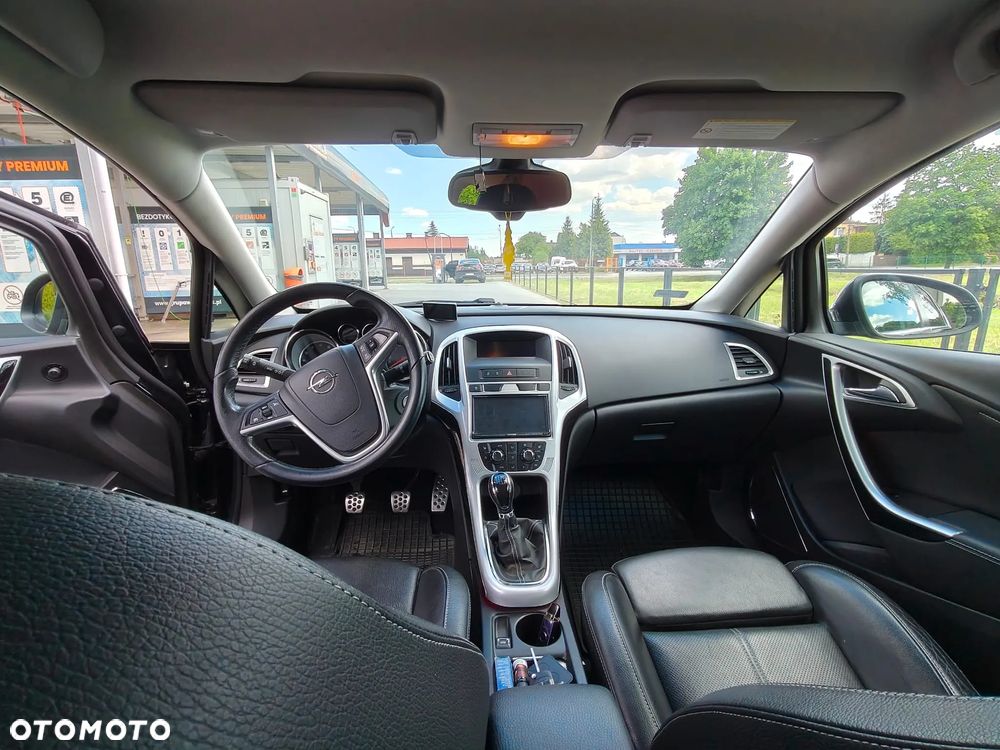 Opel Astra 1.4 Turbo Cosmo - 16
