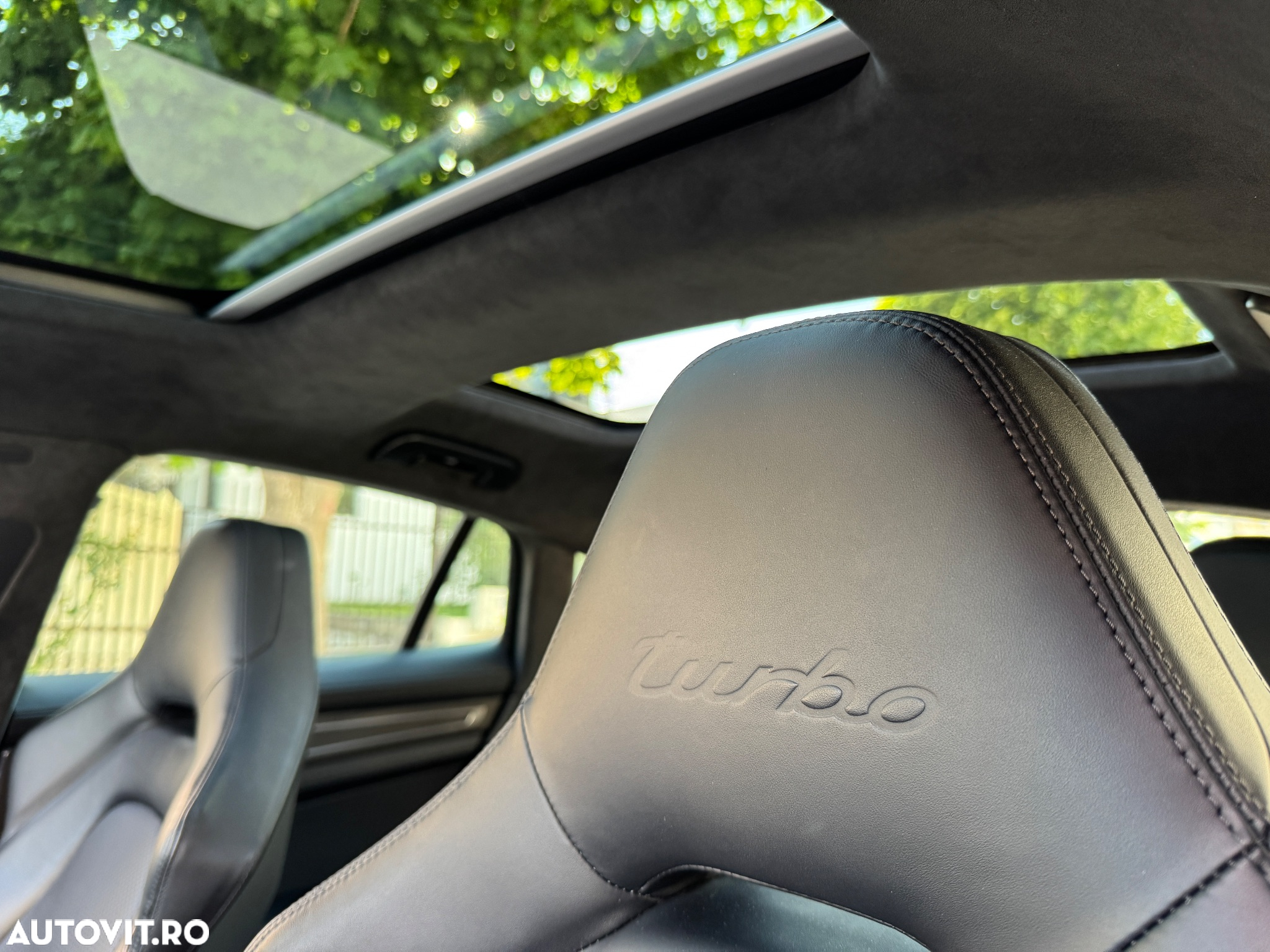Porsche Panamera Turbo - 14